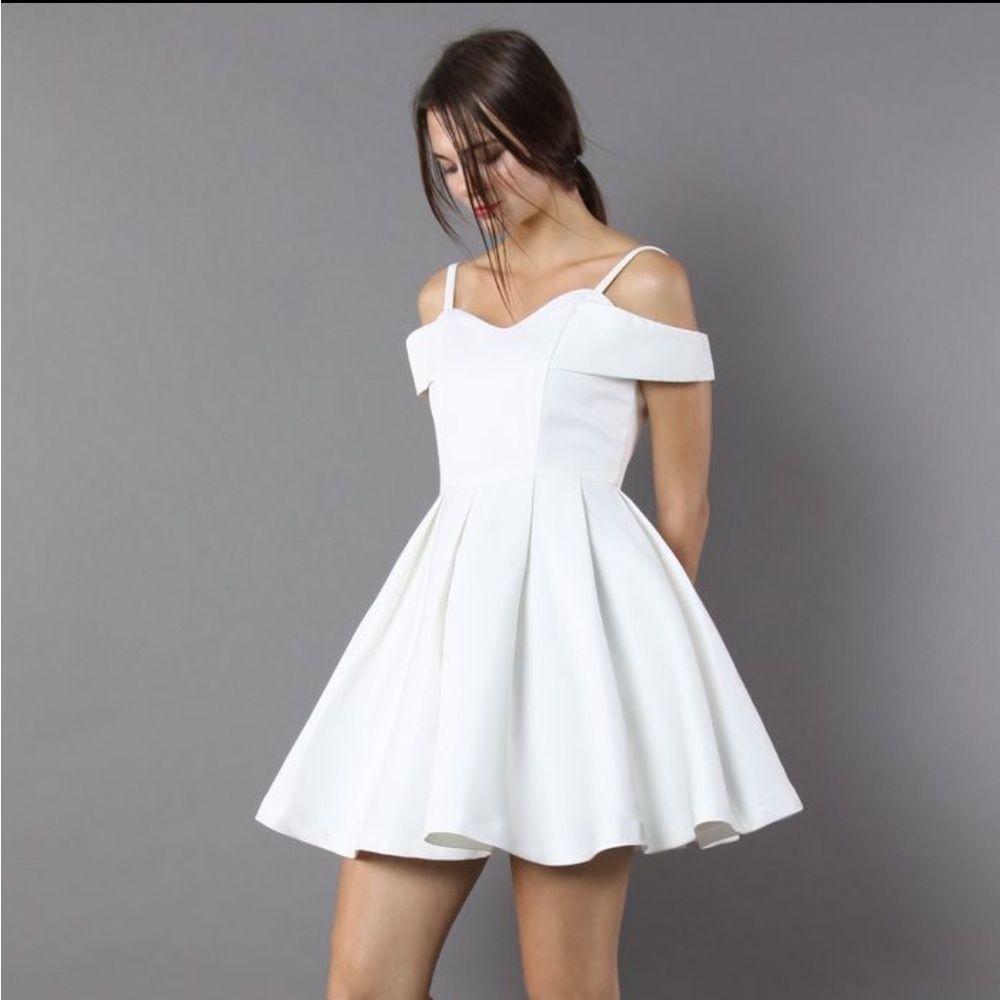 Chicwish Rest Your Grace Sweetheart White Dress XS